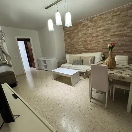 Casa Del Olmo * La Línea de la Concepción